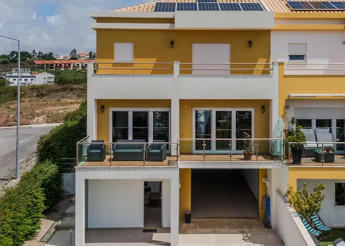 Sunlight Villa • Centro Lourinha • Vista Parque Tatil Evi