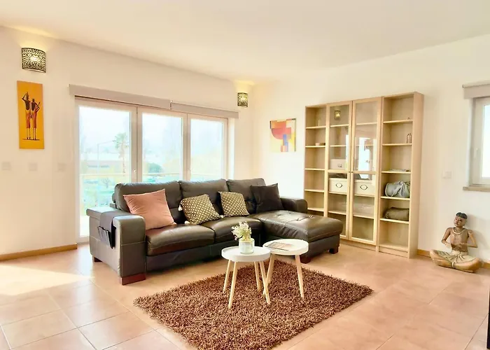 Tatil Evi Sunlight Villa • Centro Lourinha • Vista Parque Lourinhã