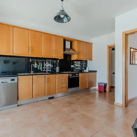 Sunlight Villa • Centro Lourinha • Vista Parque ロウリニャン