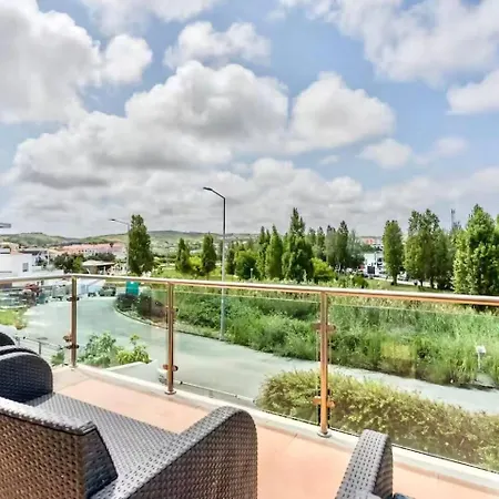 Casa vacanze Sunlight Villa • Centro Lourinha • Vista Parque