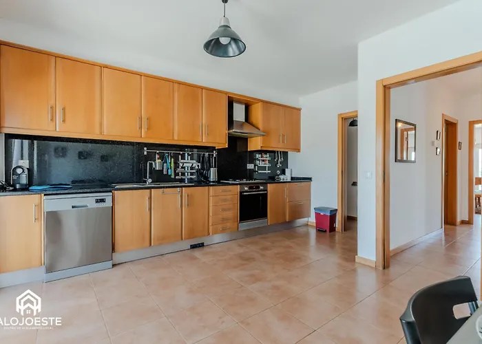 Sunlight Villa • Centro Lourinha • Vista Parque ロウリニャン