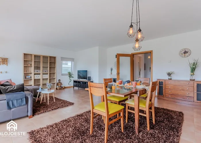 Sunlight Villa • Centro Lourinha • Vista Parque ロウリニャン