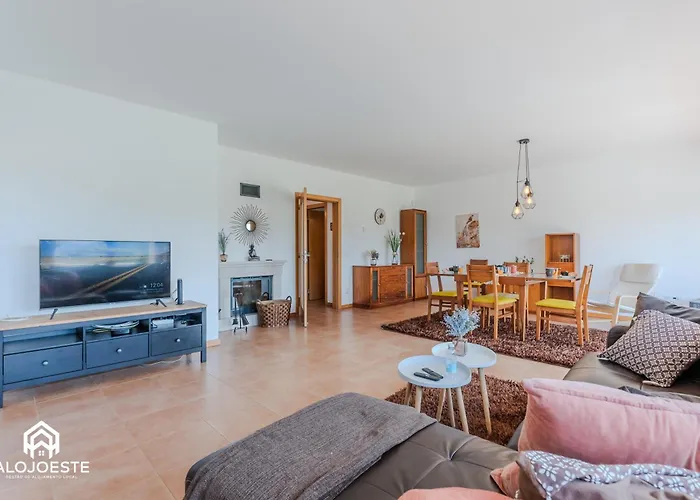 Sunlight Villa • Centro Lourinha • Vista Parque *