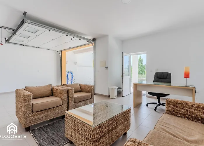 Sunlight Villa • Centro Lourinha • Vista Parque