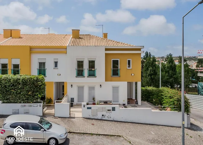 Sunlight Villa • Centro Lourinha • Vista Parque 別荘 ロウリニャン