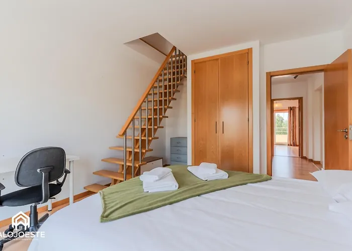 Sunlight Villa • Centro Lourinha • Vista Parque * ロウリニャン