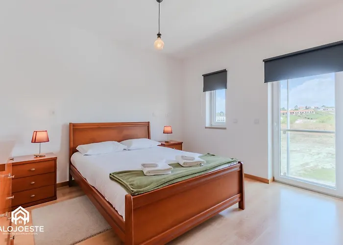 Sunlight Villa • Centro Lourinha • Vista Parque 別荘 ロウリニャン