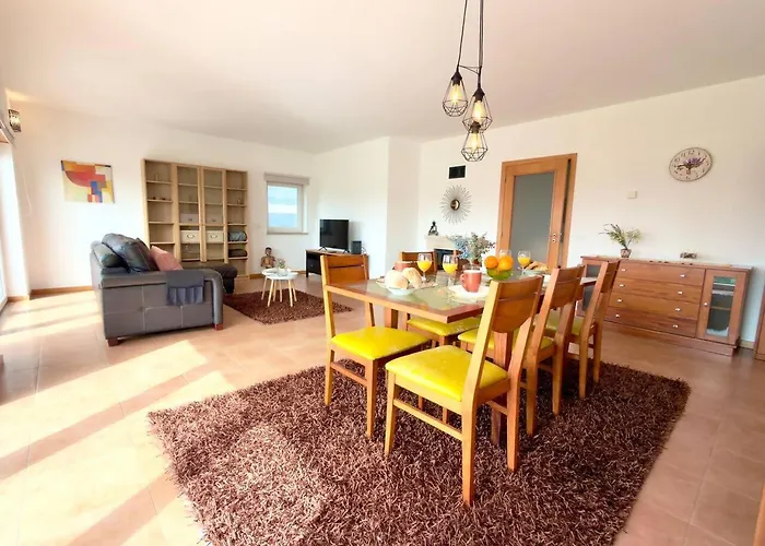 Sunlight Villa • Centro Lourinha • Vista Parque Casa vacanze *